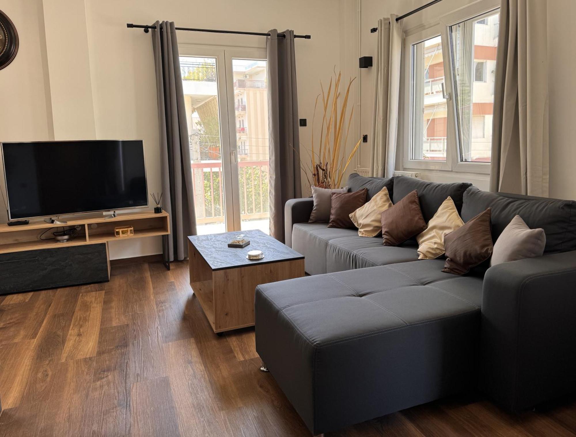 Apartment Navaro Patras