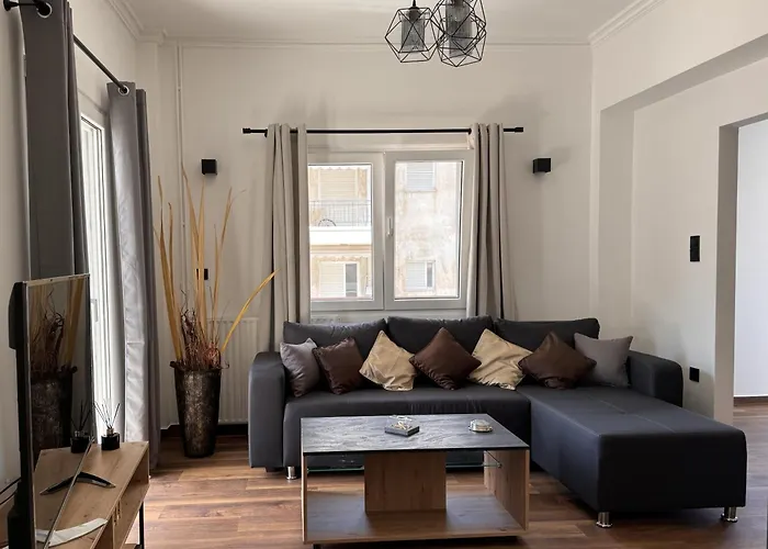 Navaro Apartments